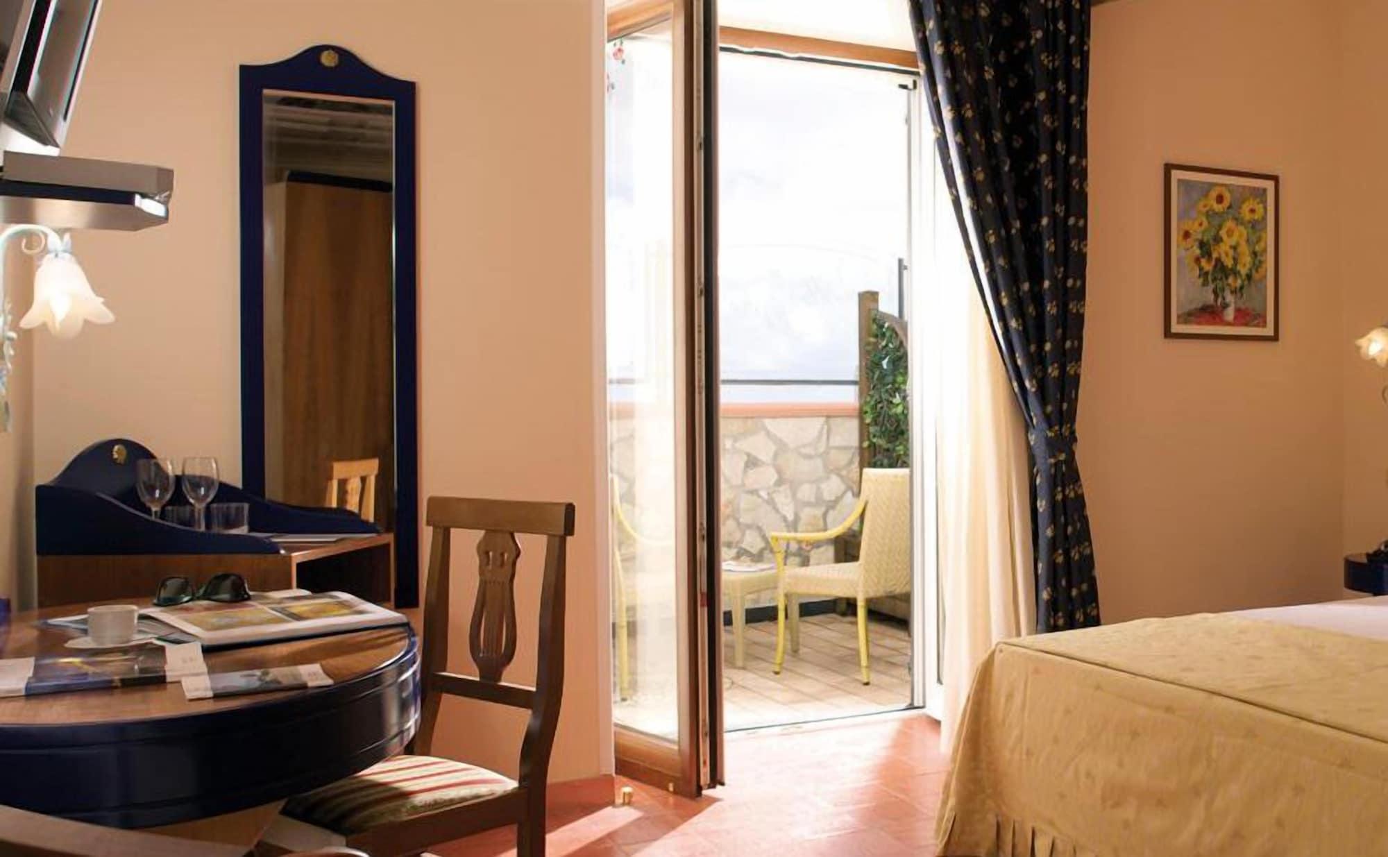 Hotel Prestige Sorrento Eksteriør bilde